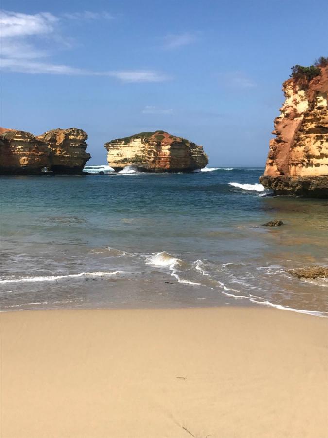 Sunsets On Martyrs Coastal Luxury Beach House פטרבורו מראה חיצוני תמונה
